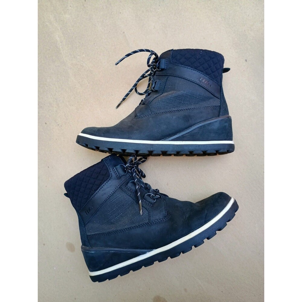 L.L. Bean Women's Wedge Primaloft Tek 2.5 Ankle Boots Size 8.5 Medium Snow Winte